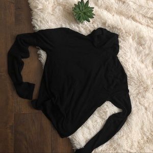 Long Sleeve Cropped Turtle Neck